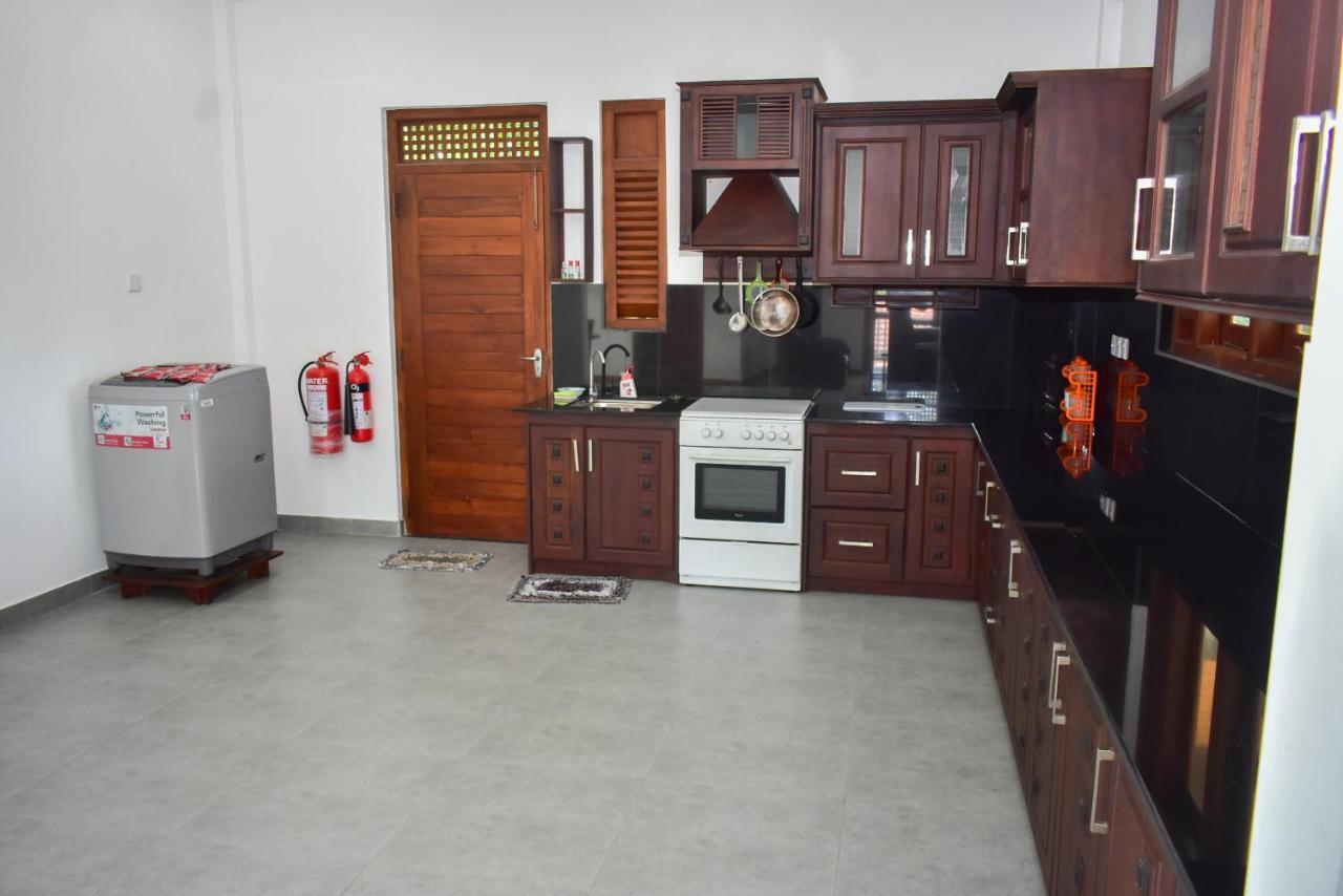 Minuri Villa Хикадува Екстериор снимка