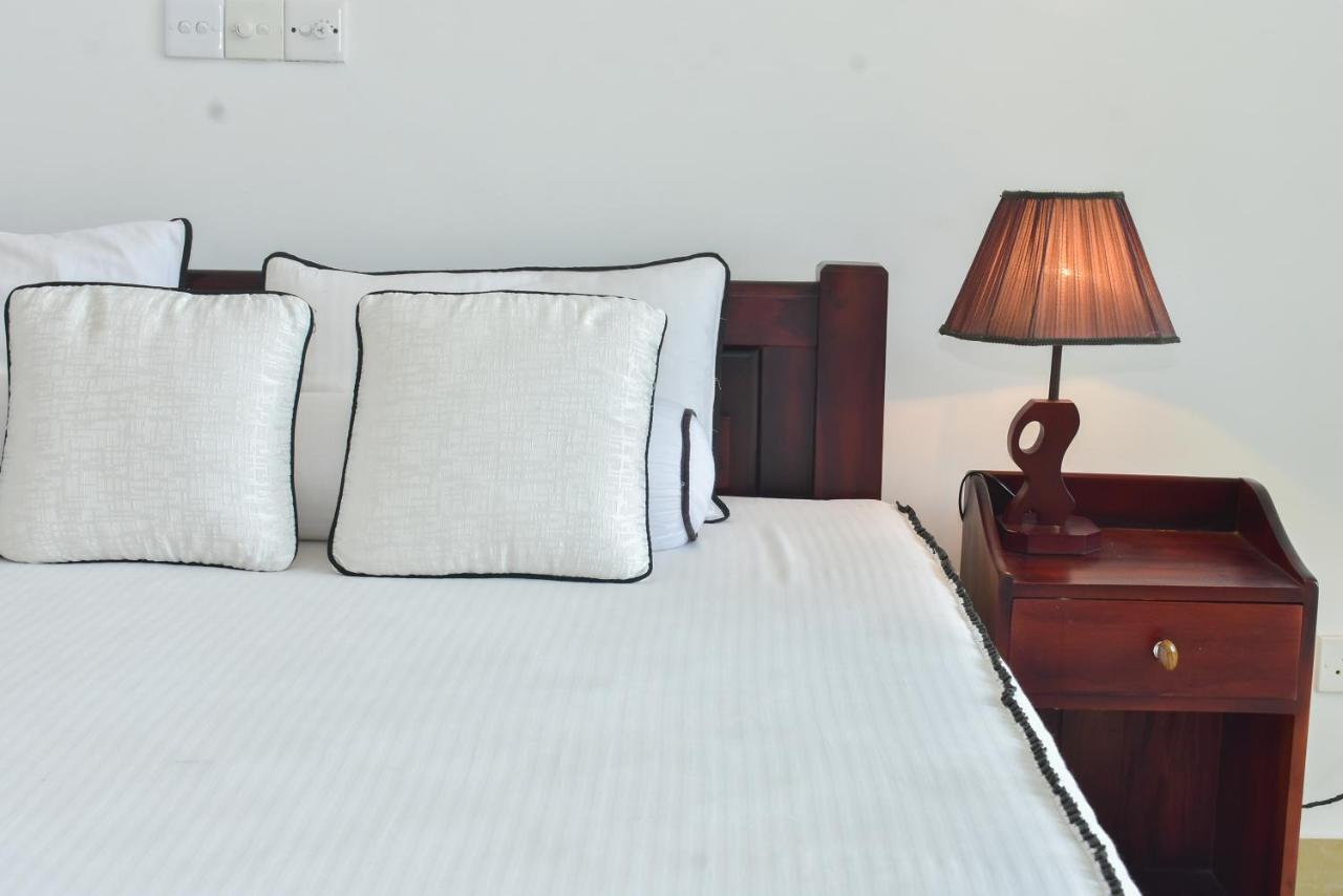 Minuri Villa Хикадува Екстериор снимка