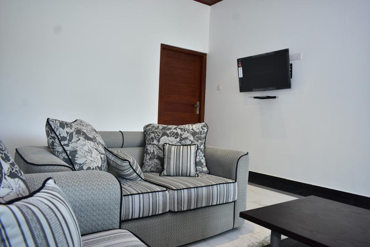 Minuri Villa Хикадува Екстериор снимка